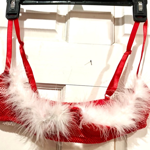 ♥️ LOVERS LANE red with white furry trim underwire bra size34 like new ex cond - Picture 3 of 11